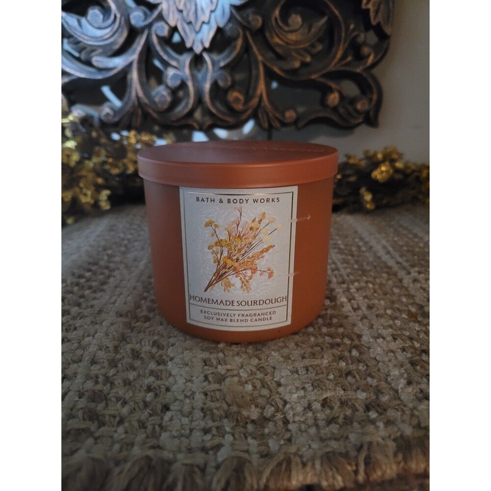 Bath & Body Works Homemade Sourdough 3-wick Candle